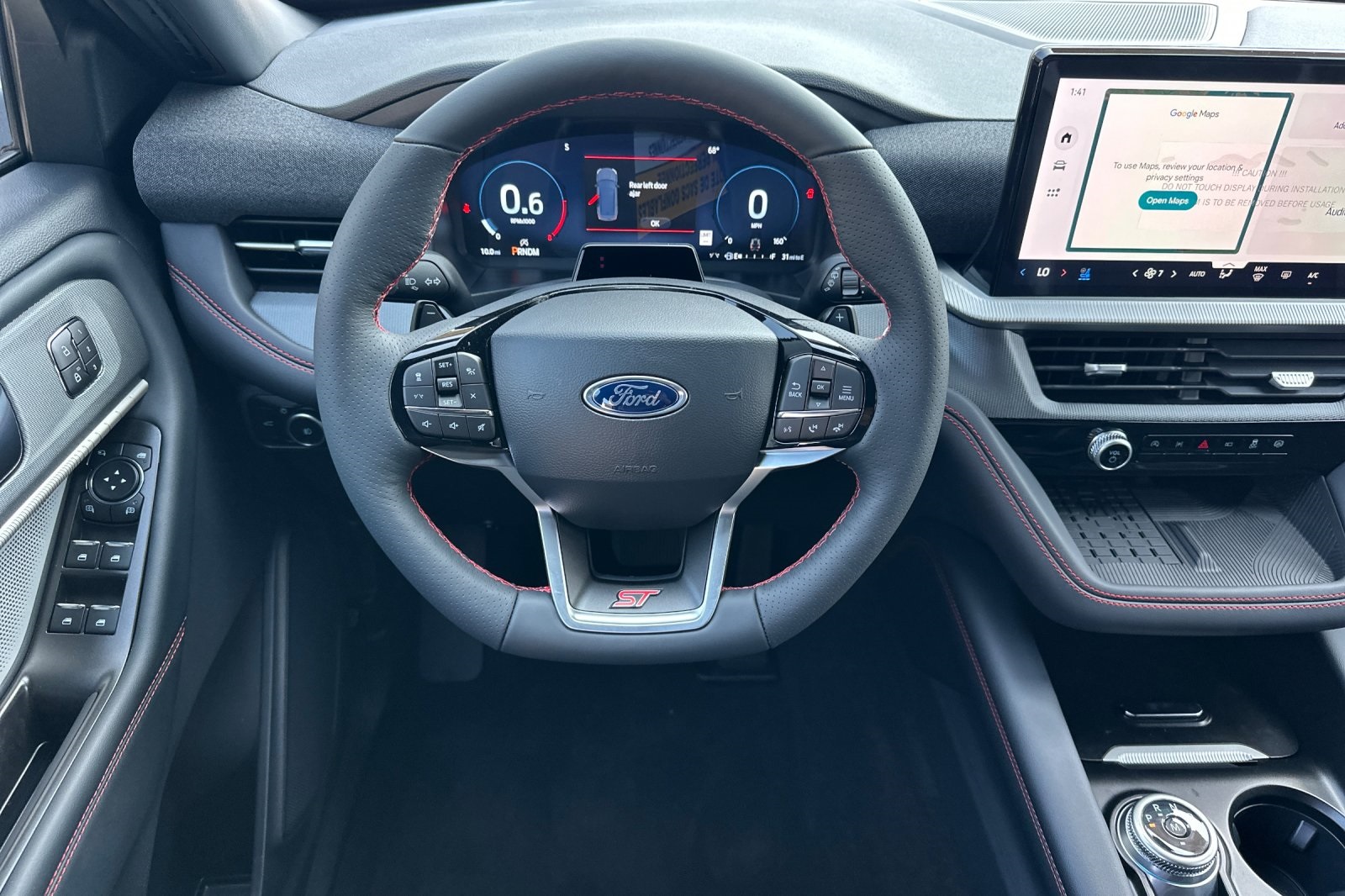 2025 Ford Explorer ST photo 6