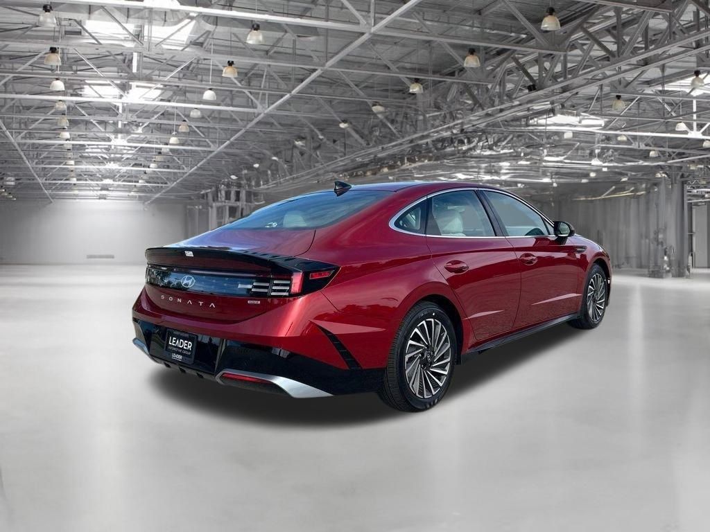 2024 Hyundai Sonata Hybrid SEL photo 3