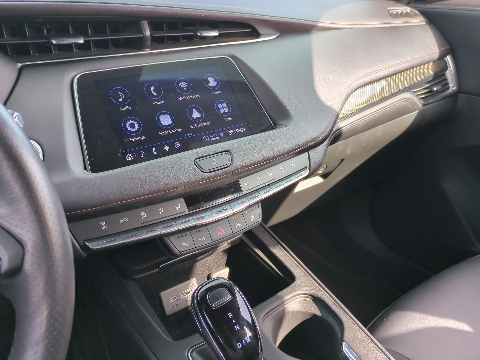 2023 Cadillac XT4 Sport photo 4