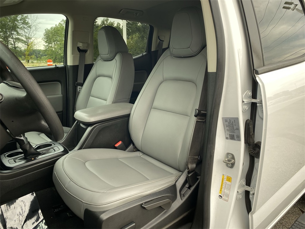 2022 Chevrolet Colorado Work Truck photo 13