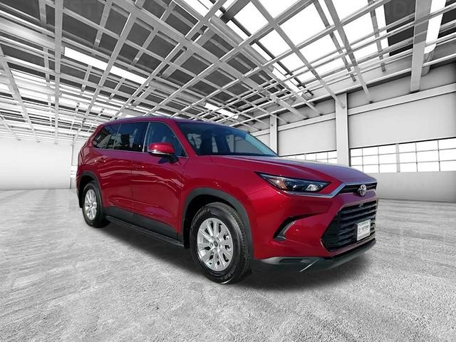 2026 Toyota Grand Highlander XLE's photo