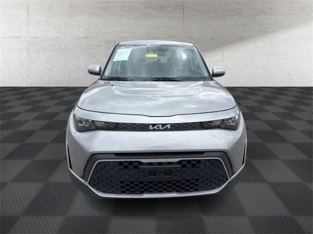 2023 Kia Soul LX photo 2