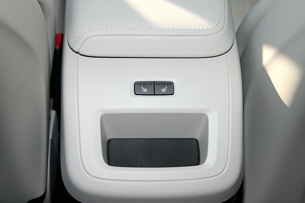 2026 VOLVO XC60 - Image 20