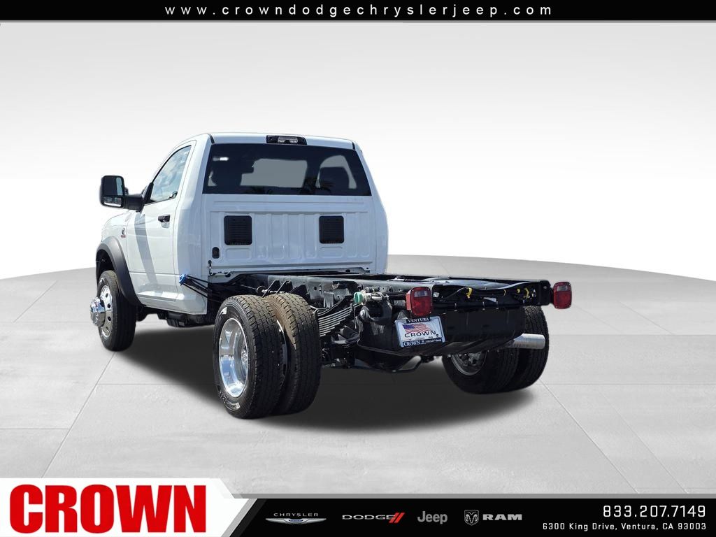 2026 Ram 5500 photo 7