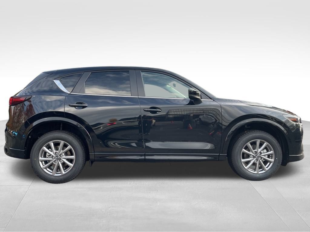 2025 Mazda CX-5 2.5 Select photo 4