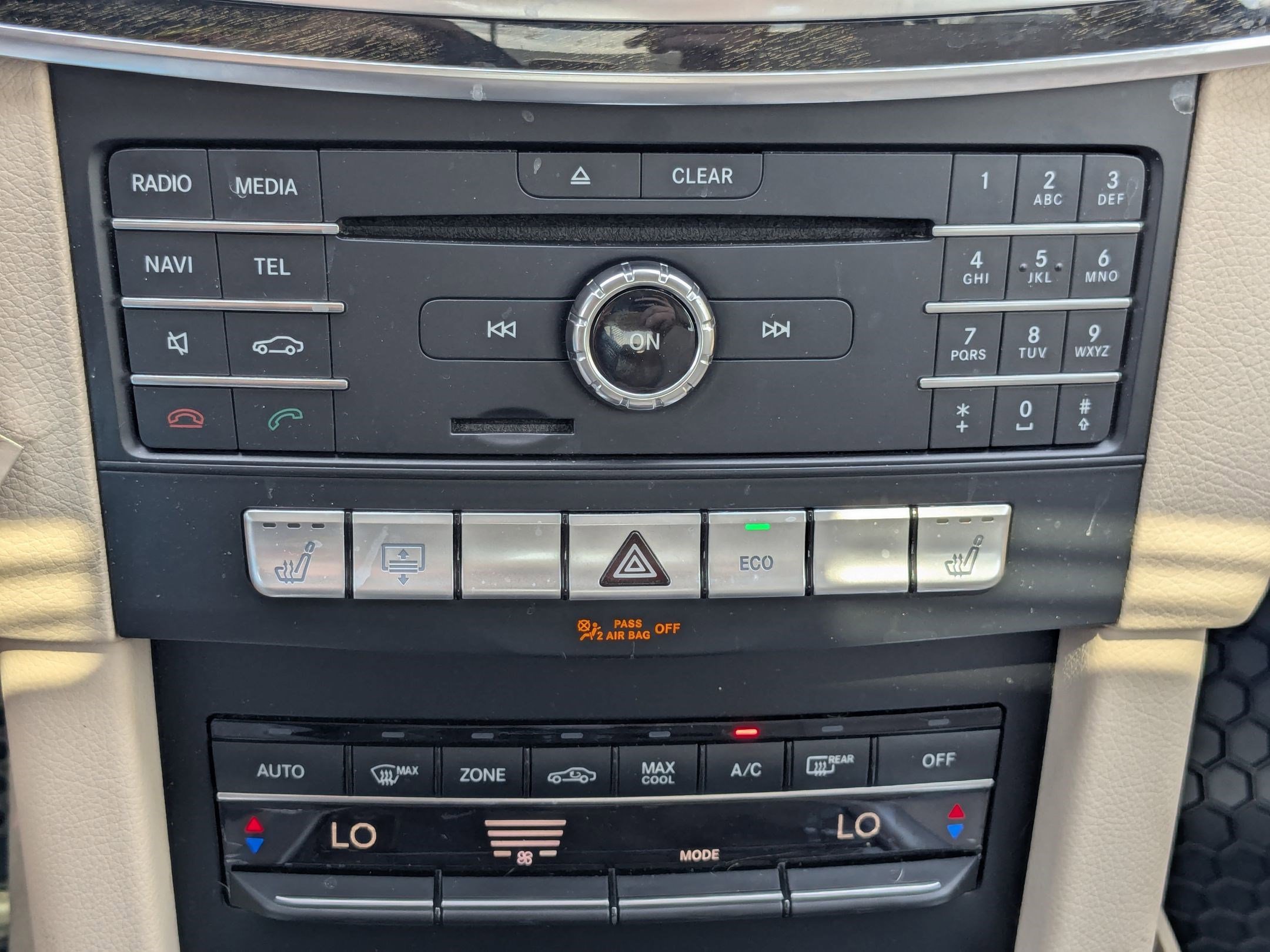 2016 Mercedes Benz E 350 photo 19