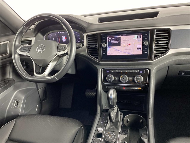 2020 Volkswagen Atlas Cross Sport V6 SEL photo 13