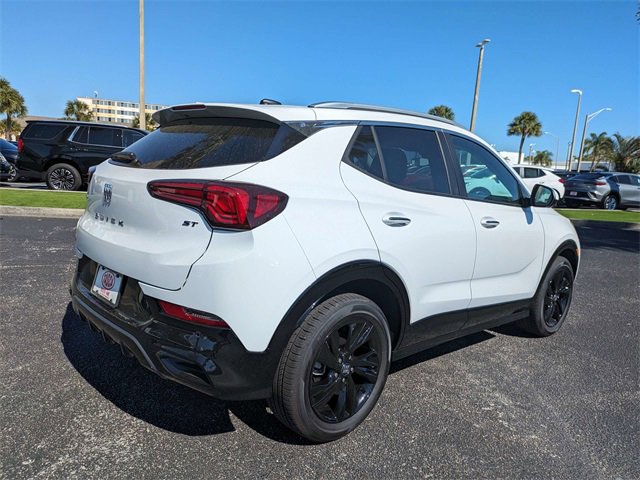 2024 Buick Encore GX Sport Touring photo 4