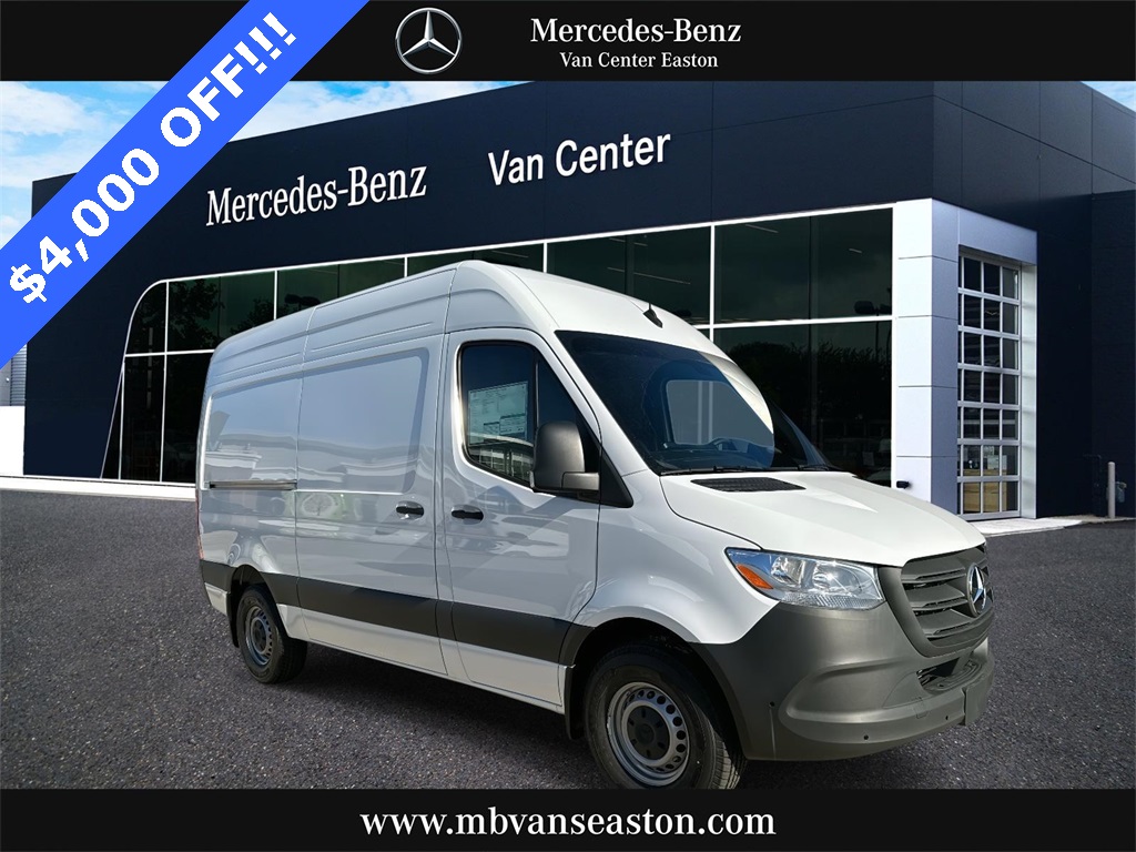 2025 Mercedes-Benz Sprinter Cargo Van Base's photo