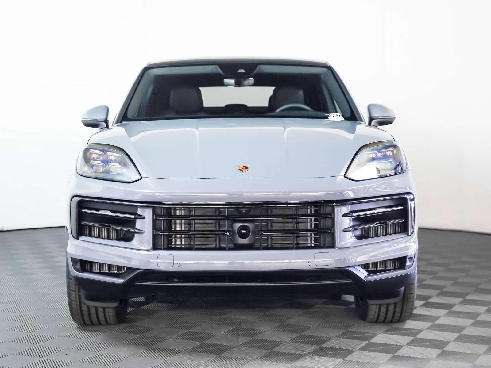 2025 Porsche Cayenne Coupe photo 7
