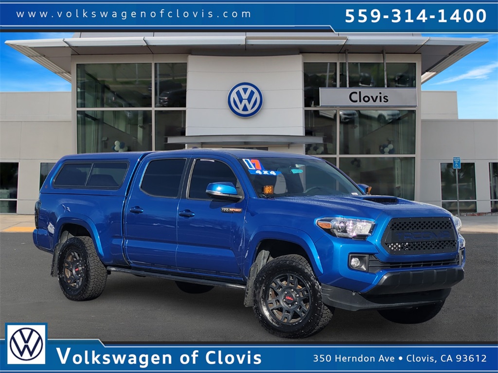 2017 Toyota Tacoma TRD Sport's photo