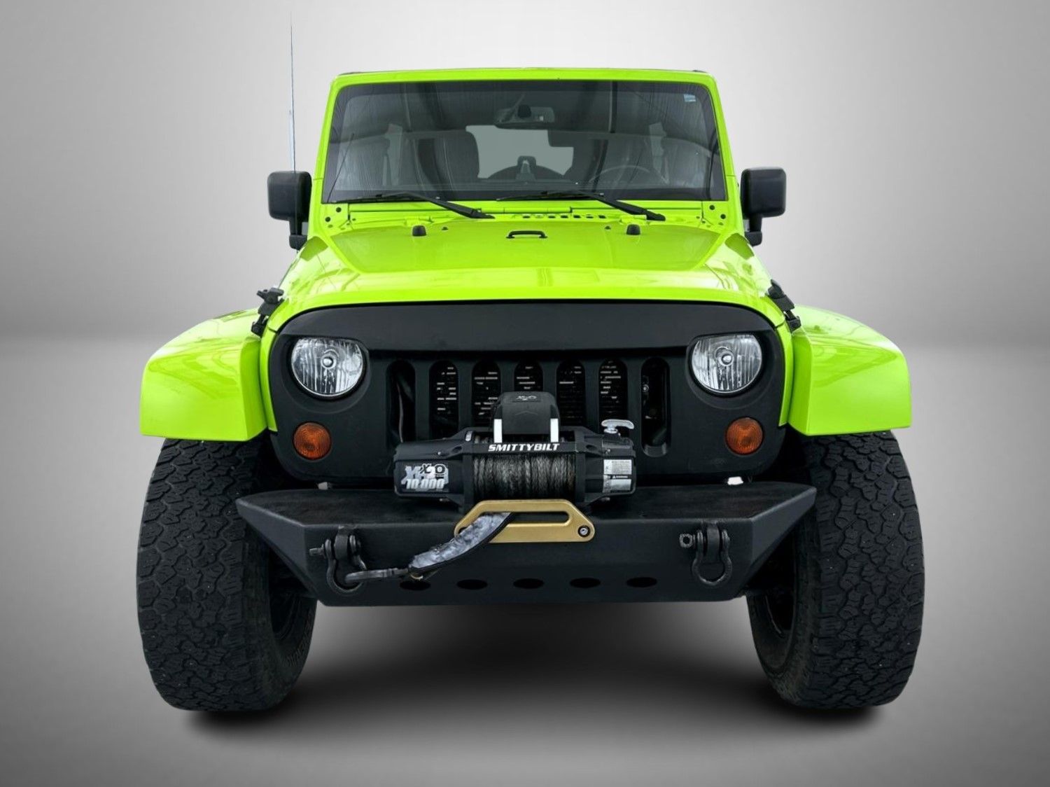 2013 Jeep Wrangler Unlimited Sahara photo 2