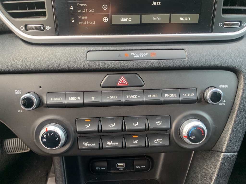 2022 Kia Sportage LX photo 16