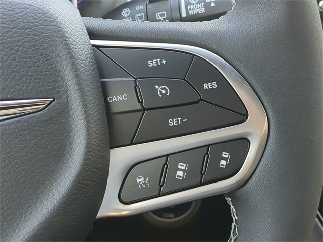 2026 Chrysler Voyager LX photo 28