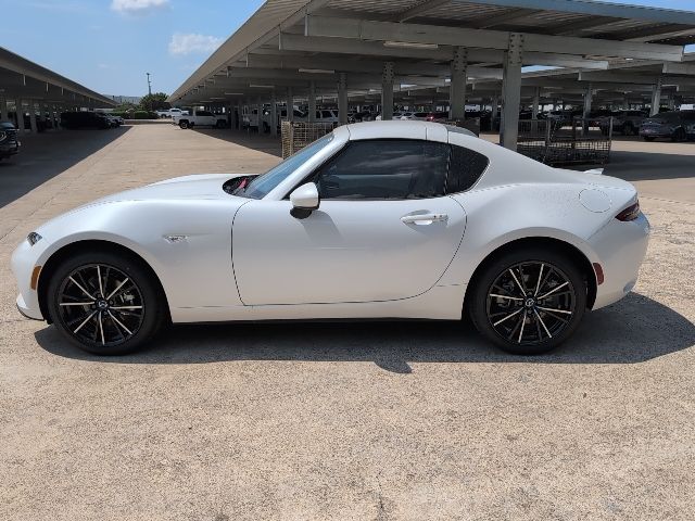 2025 Mazda MX-5 Miata Miata RF Grand Touring photo 8