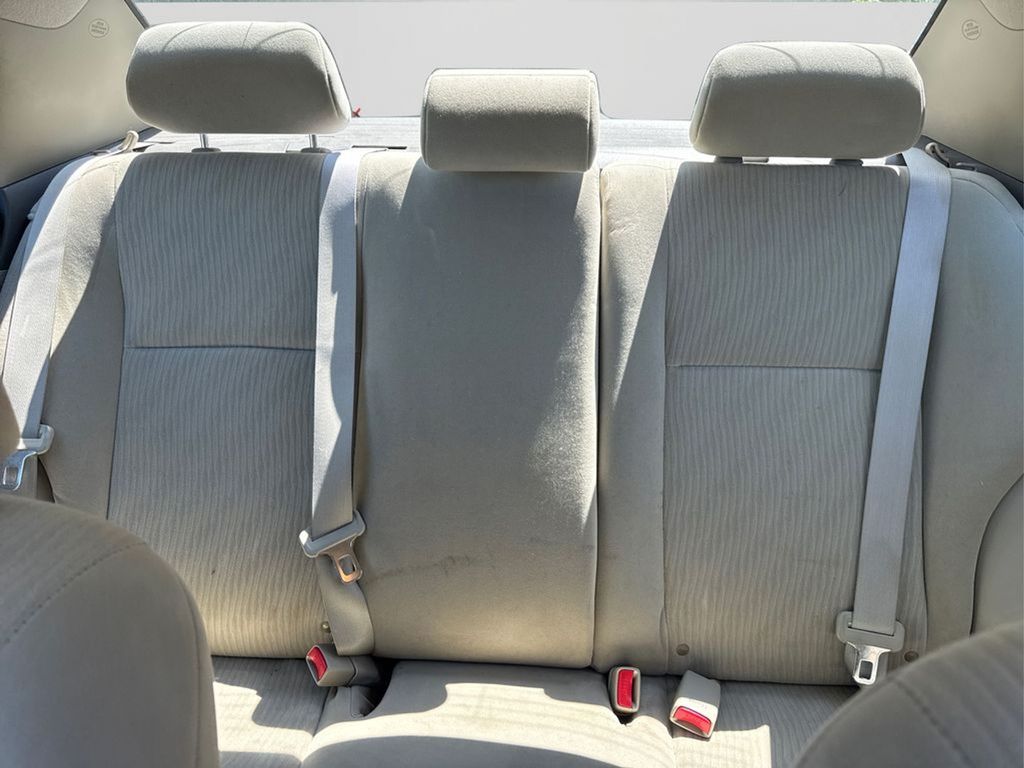 2010 Toyota Corolla Base photo 16