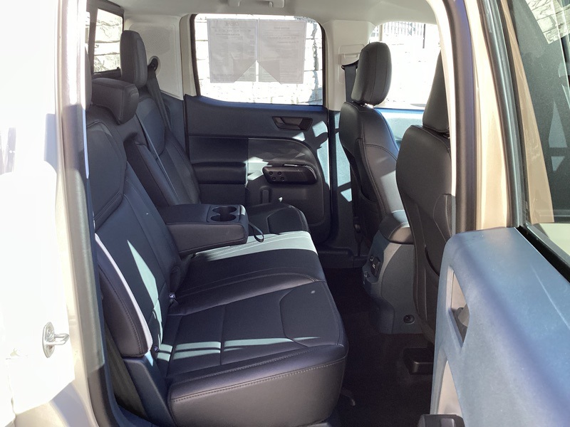 2024 Ford Maverick Lariat photo 14