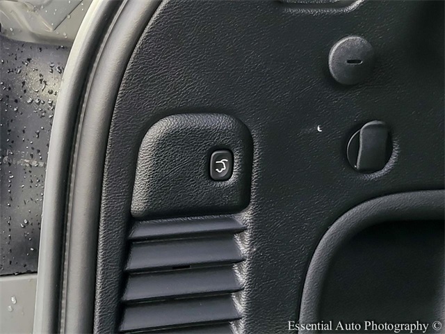 2022 JEEP GRAND CHEROKEE - Image 26