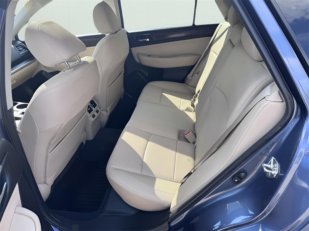 2017 Subaru Outback 2.5i photo 9