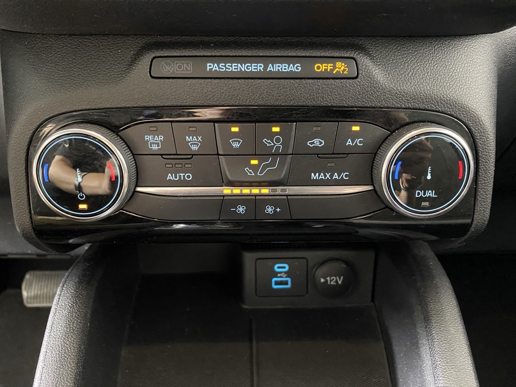 2022 Ford Escape SE photo 18