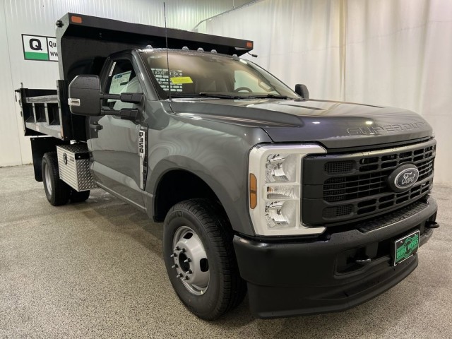 2025 Ford Super Duty F-350 DRW XL Dump Body