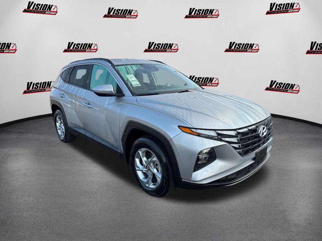 2022 Hyundai Tucson SEL photo 3