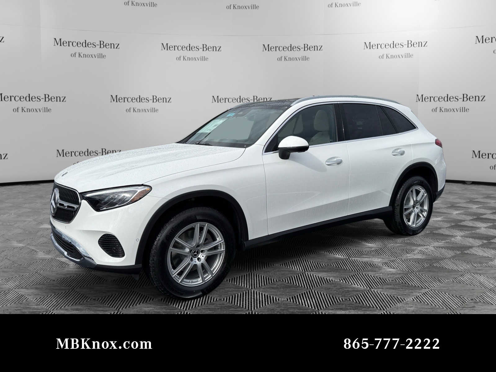 2026 Mercedes-Benz GLC Base's photo