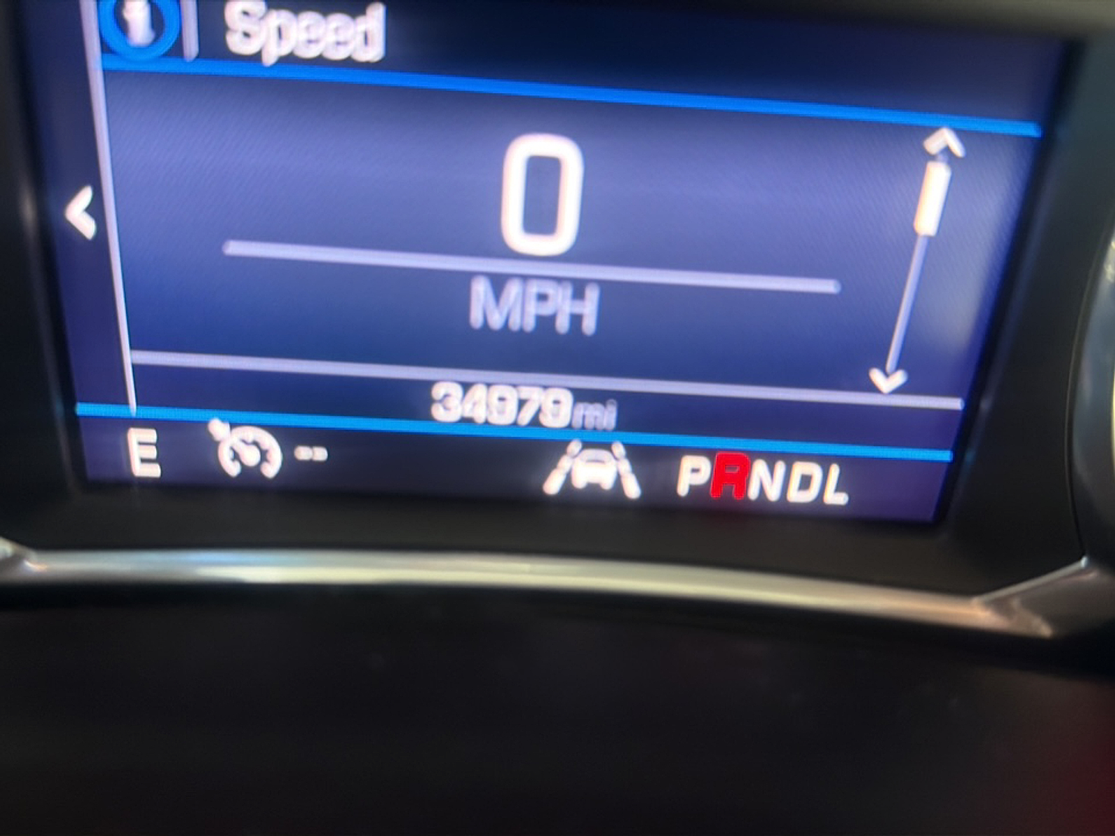 2020 Chevrolet Equinox LT photo 2