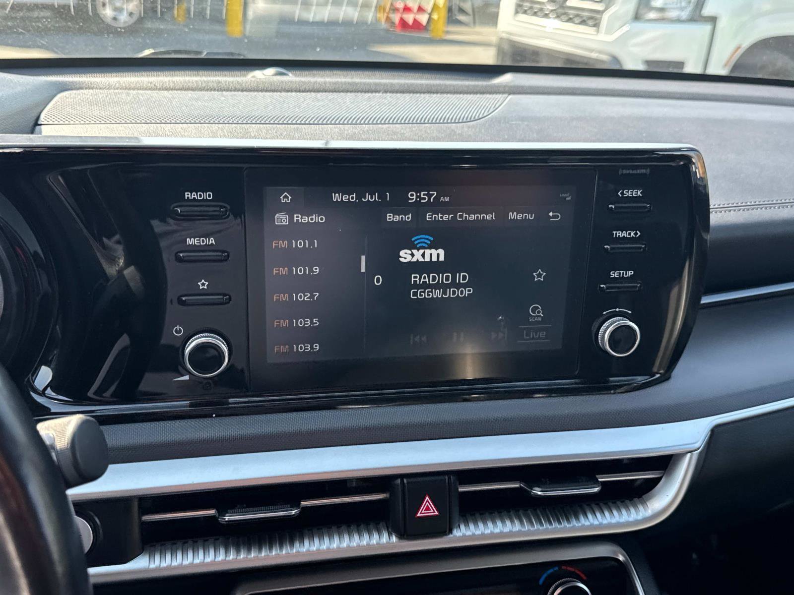 2021 Kia K5 GT-Line photo 23