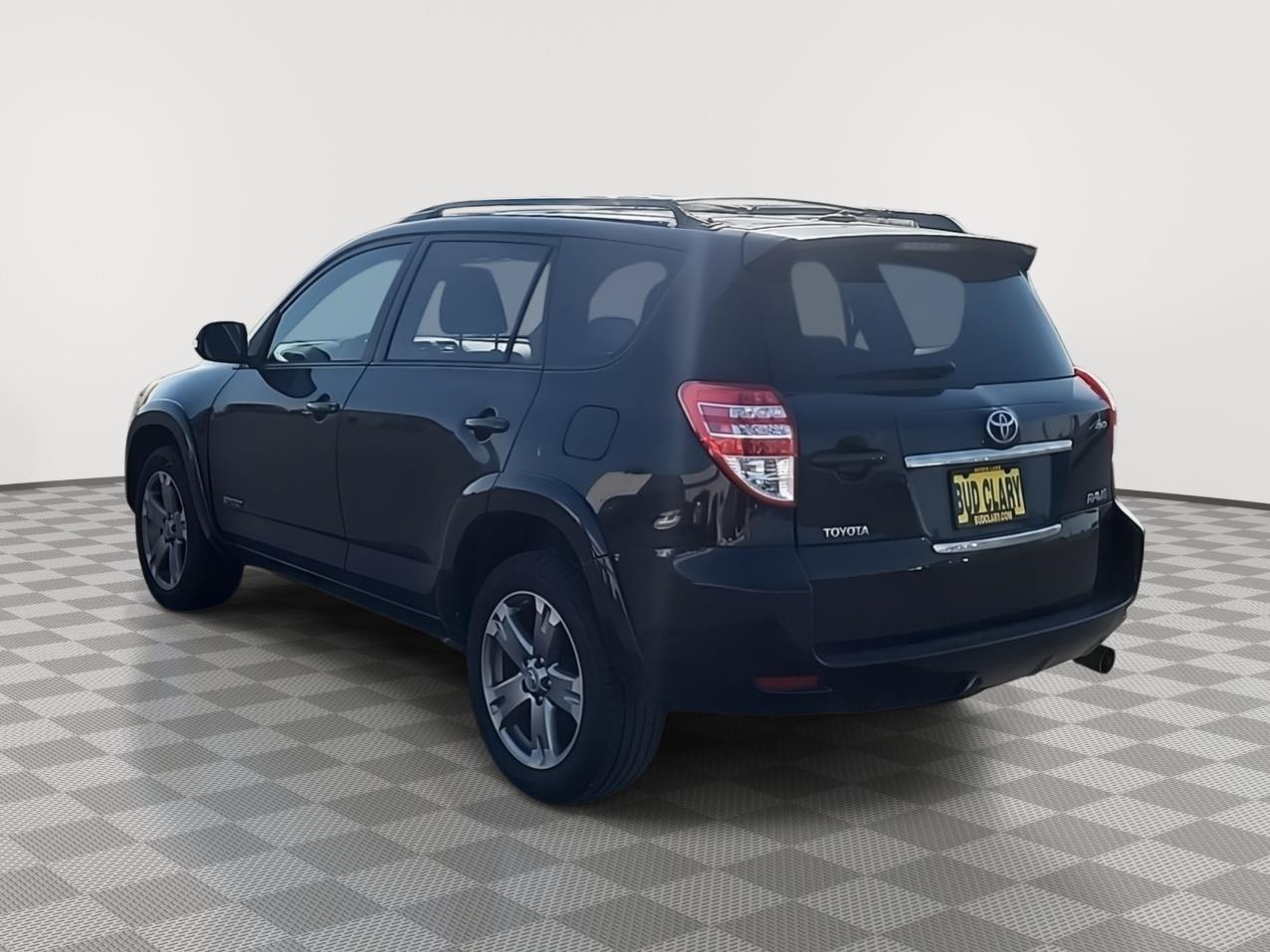 2010 Toyota RAV4 Sport photo 3