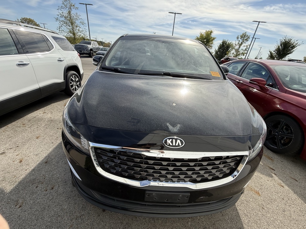 2020 Kia Sedona EX photo 2