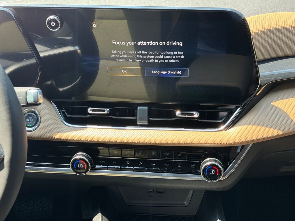 2026 Chevrolet Equinox ACTIV photo 17