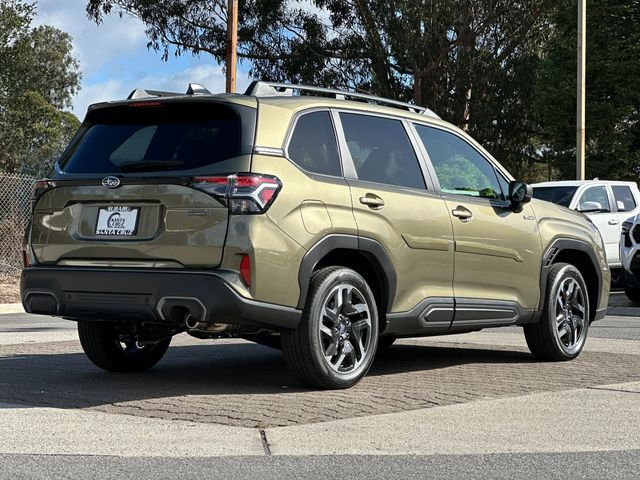 2025 Subaru Forester Limited photo 4