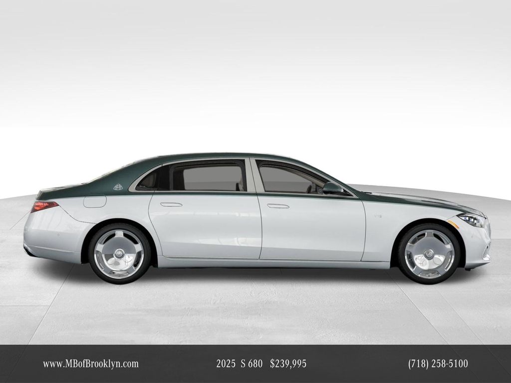 2025 Mercedes Benz S Maybach 680 4MATIC photo 2