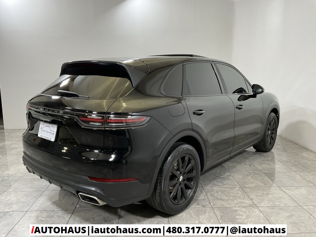 2019 Porsche Cayenne Base photo 5