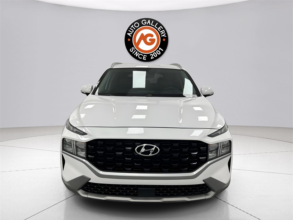 2023 Hyundai Santa Fe SEL photo 2