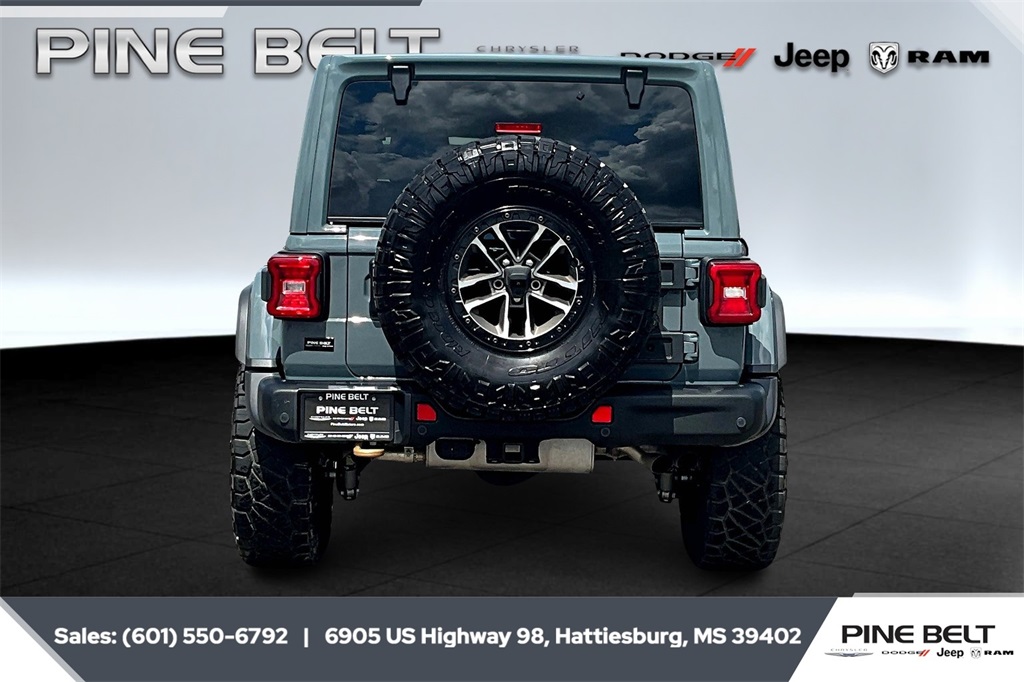 2024 Jeep Wrangler Rubicon 392 photo 4
