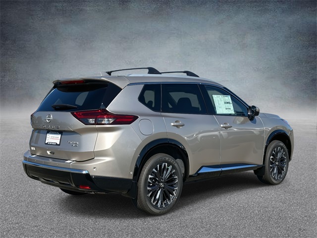 2026 Nissan Rogue Platinum photo 2