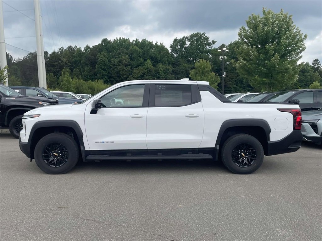 2024 Chevrolet Silverado EV Work Truck photo 4