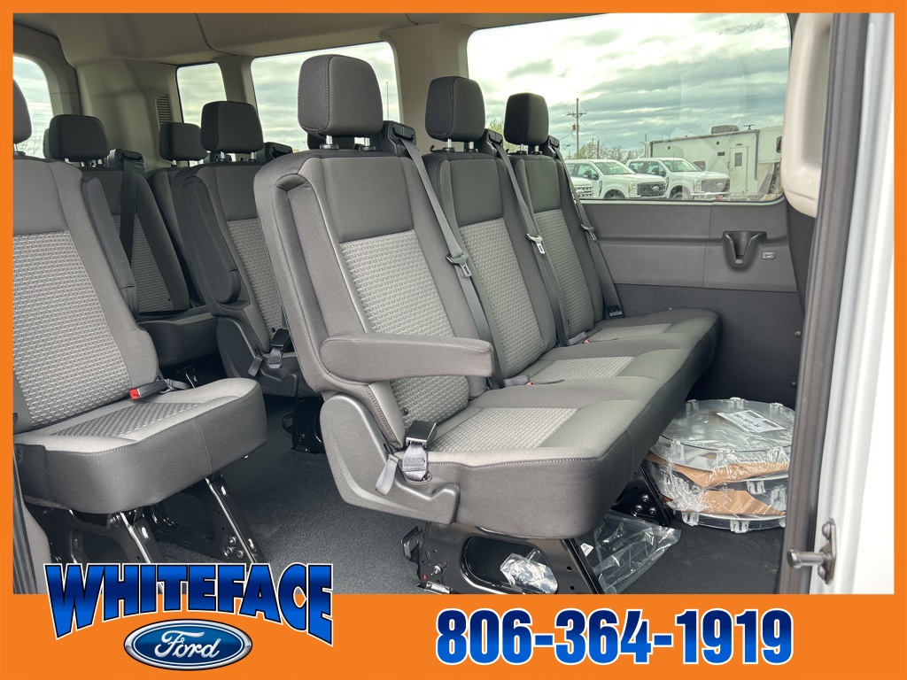 2025 Ford Transit XLT photo 27
