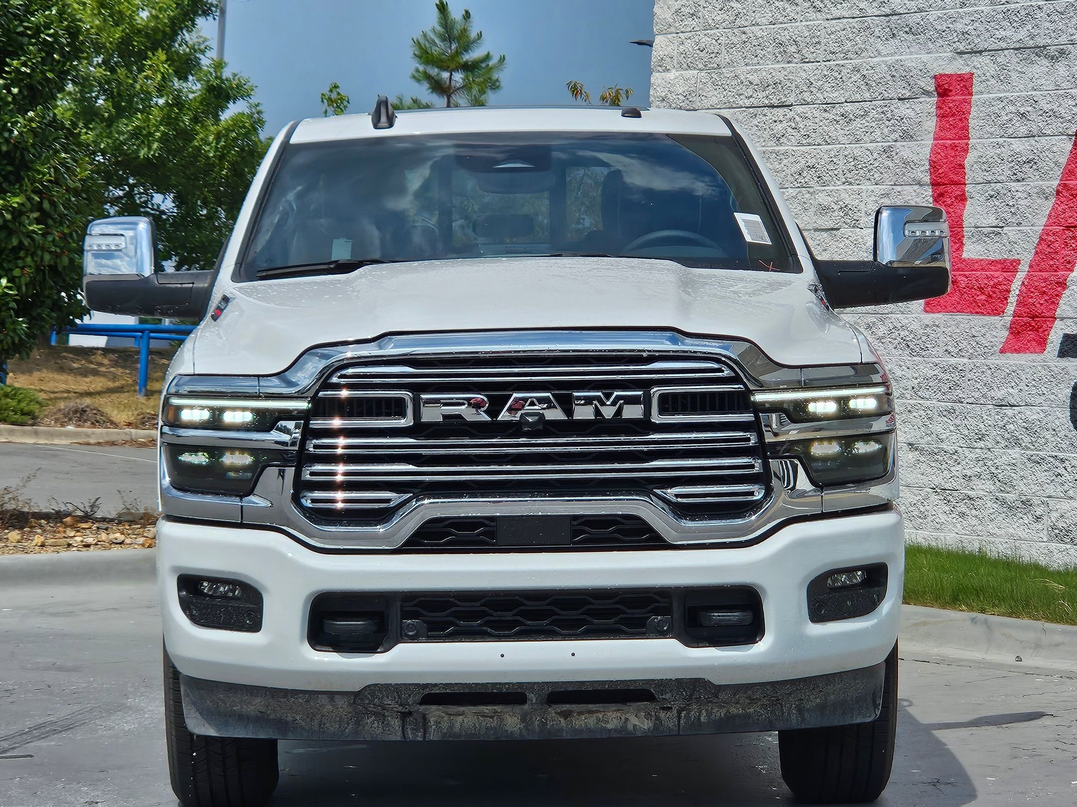 2025 Ram 2500 Laramie photo 2