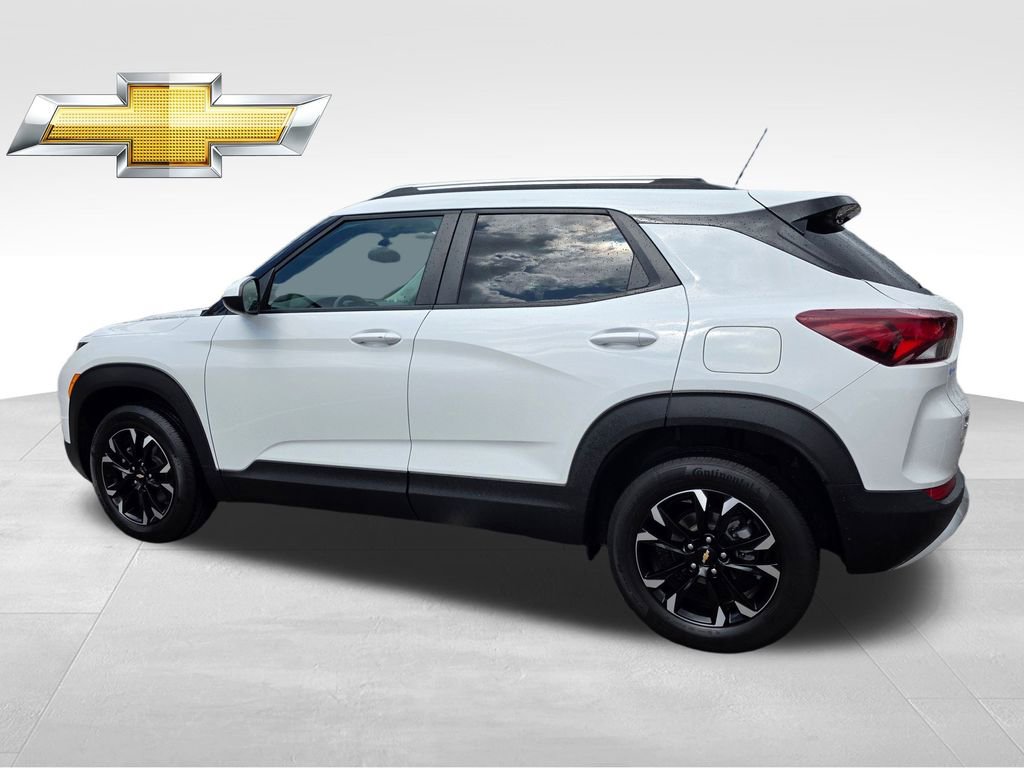 2023 Chevrolet Trailblazer LT photo 4