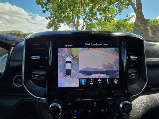 2019 Ram 2500 Laramie photo 19