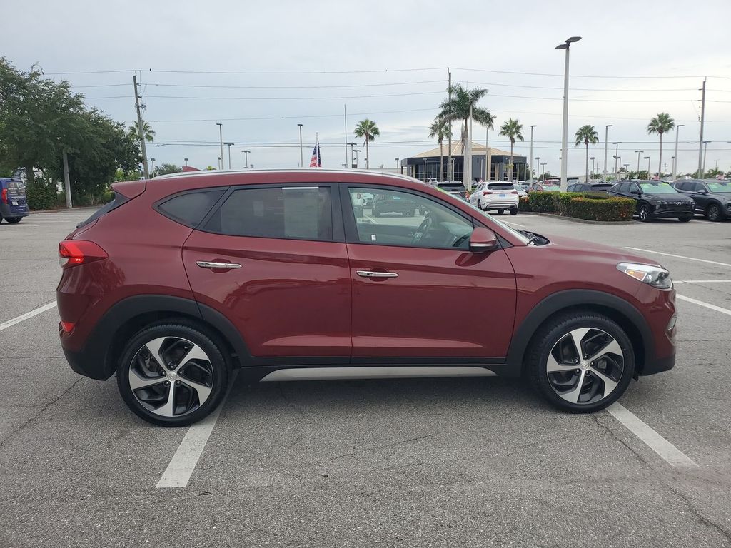 2018 Hyundai Tucson Plus Eco Sport Value Base Ultimate photo 10