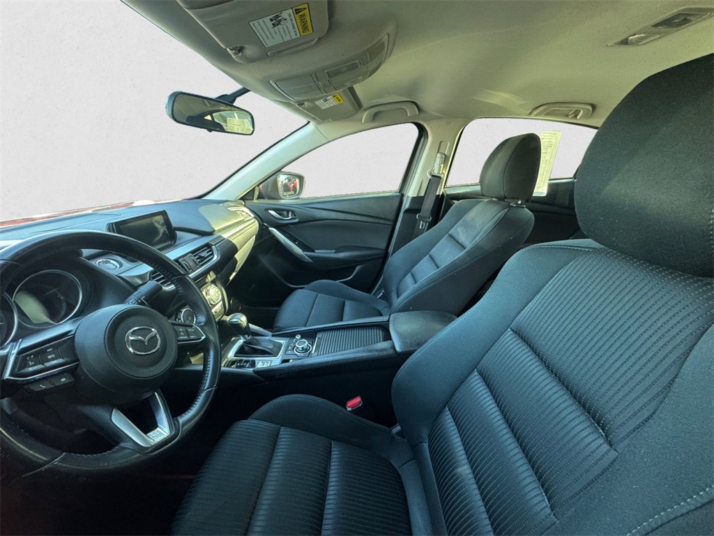 2017 Mazda Mazda6 Sport photo 4