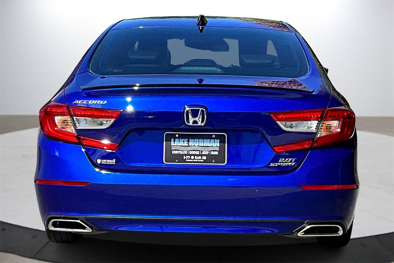 2022 Honda Accord Sport 2.0T photo 7