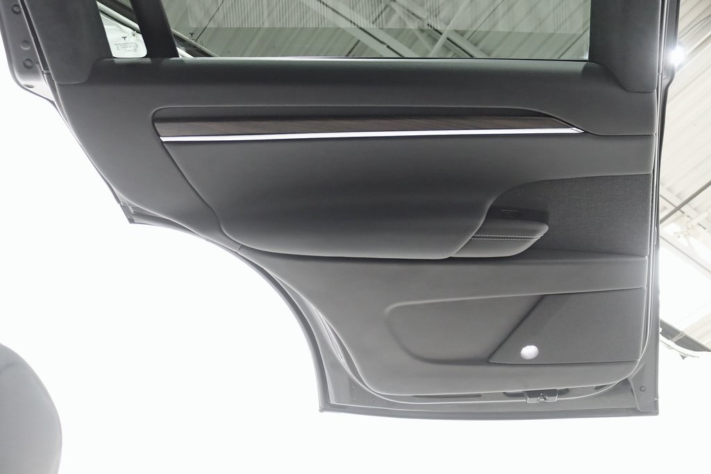 2023 Tesla Model X photo 29