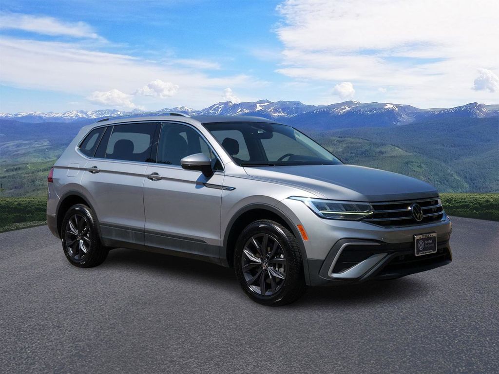 2022 Volkswagen Tiguan SE