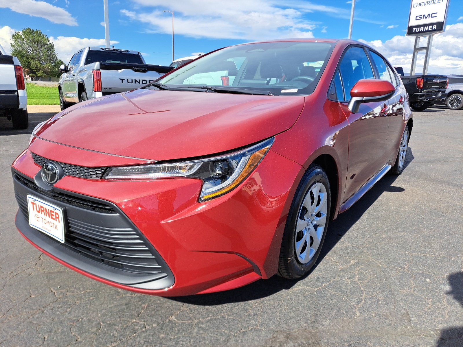 2025 Toyota Corolla LE photo 8