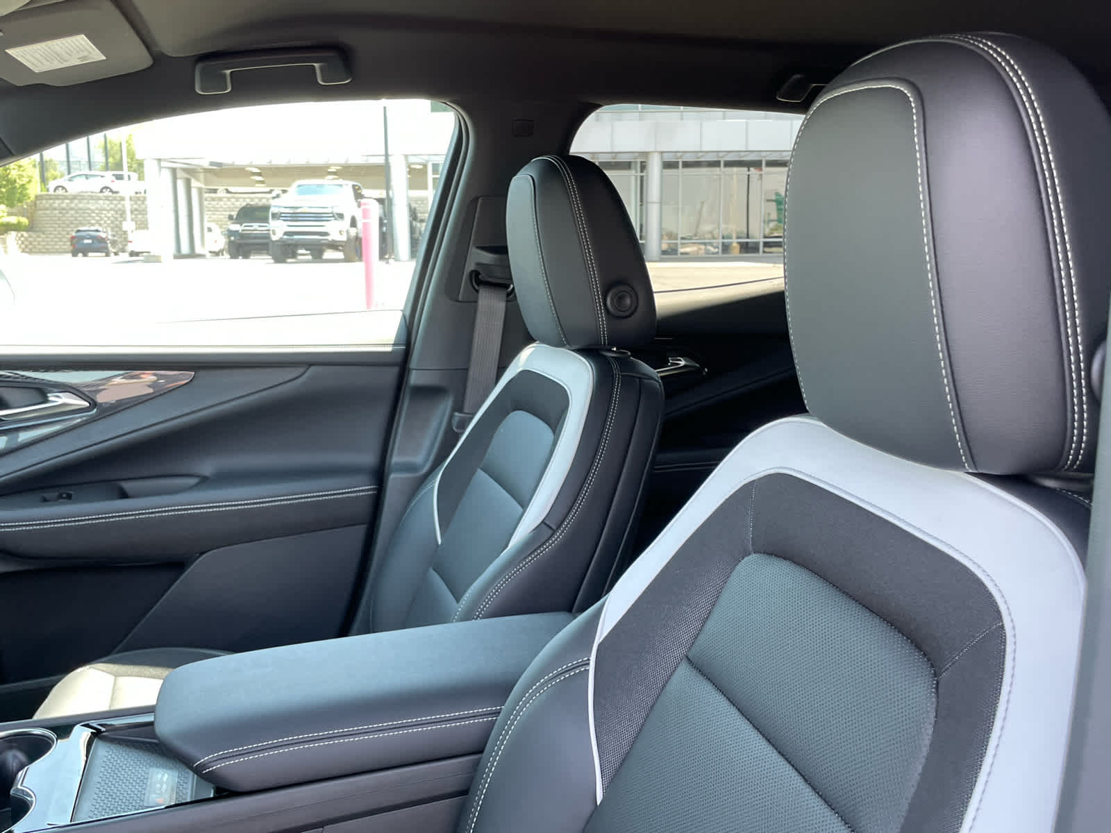 2025 Chevrolet Blazer EV photo 24